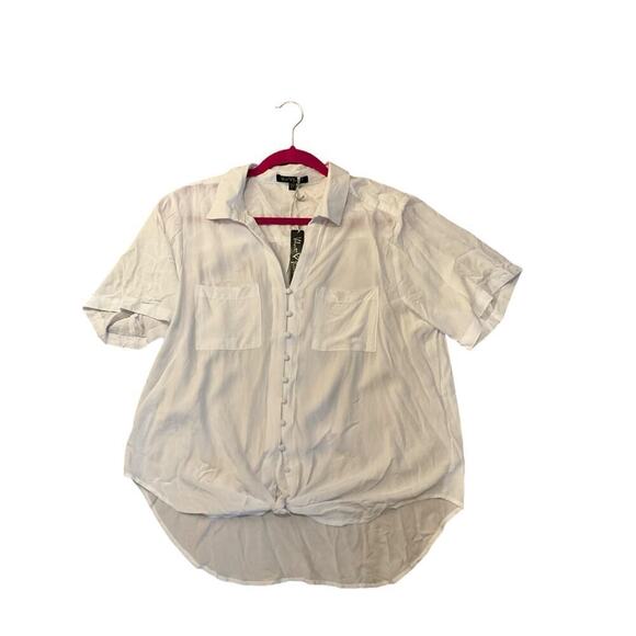 Red Velvet Shirt Button Up Short Sleeves Tie Front Casual White Womens Large NWT - Picture 4 of 6